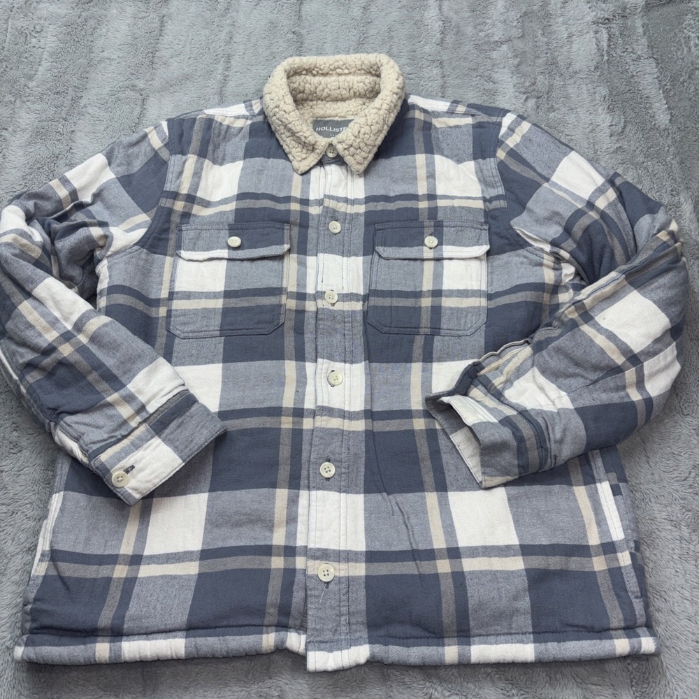 Hollister Sherpa‎ Lined Plaid Flannel Jacket Medium